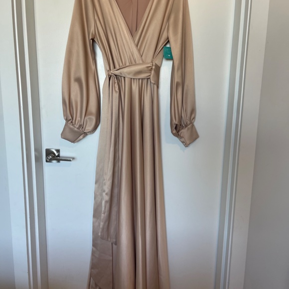 Maternity wrap gown - Picture 4 of 7
